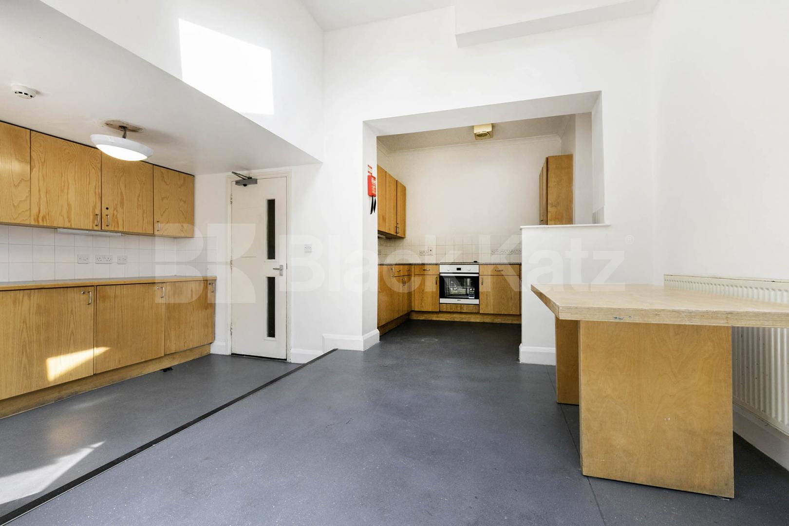 5 bedroom 5 ensuite HMO house located close to Holloway Station  Hornsey Road, Holloway